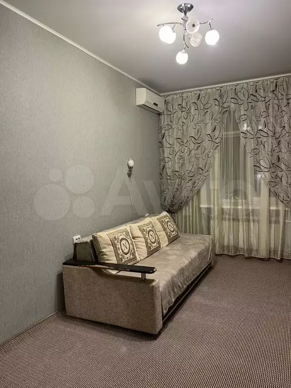 1-к. квартира, 40 м, 4/4 эт. - Фото 0