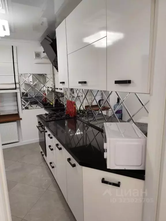 Дом в Крым, Симферополь ул. Линейная, 2А/1 (60 м) - Фото 1