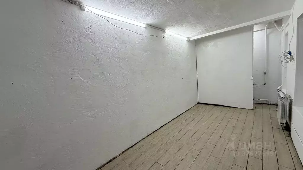 Торговая площадь в Санкт-Петербург Народная ул., 81 (12 м) - Фото 2