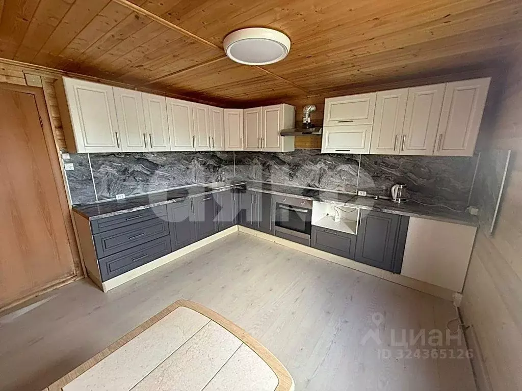 Дом в Волгоградская область, Волгоград ул. Джамбула Джабаева (103 м) - Фото 2