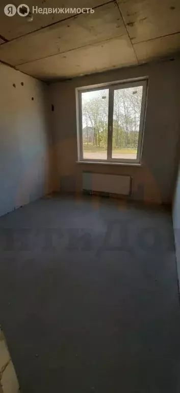 3-комнатная квартира: Саки, Заводская улица, 64 (77 м) - Фото 1