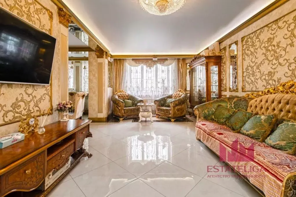 3-к кв. Москва 6-я Радиальная ул., 5к2 (120.0 м) - Фото 0