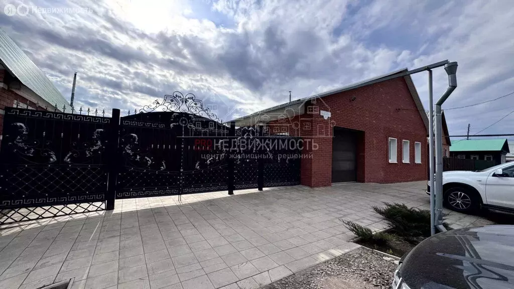 Дом в Бузулук, улица Чкалова, 26 (94.3 м) - Фото 1