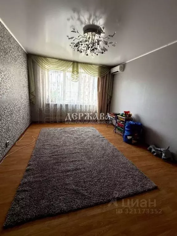 3-к кв. Белгородская область, Старый Оскол Королева мкр, 11 (63.4 м) - Фото 0