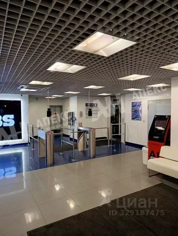 Помещение свободного назначения в Москва Складочная ул., 3С1 (450 м) - Фото 1