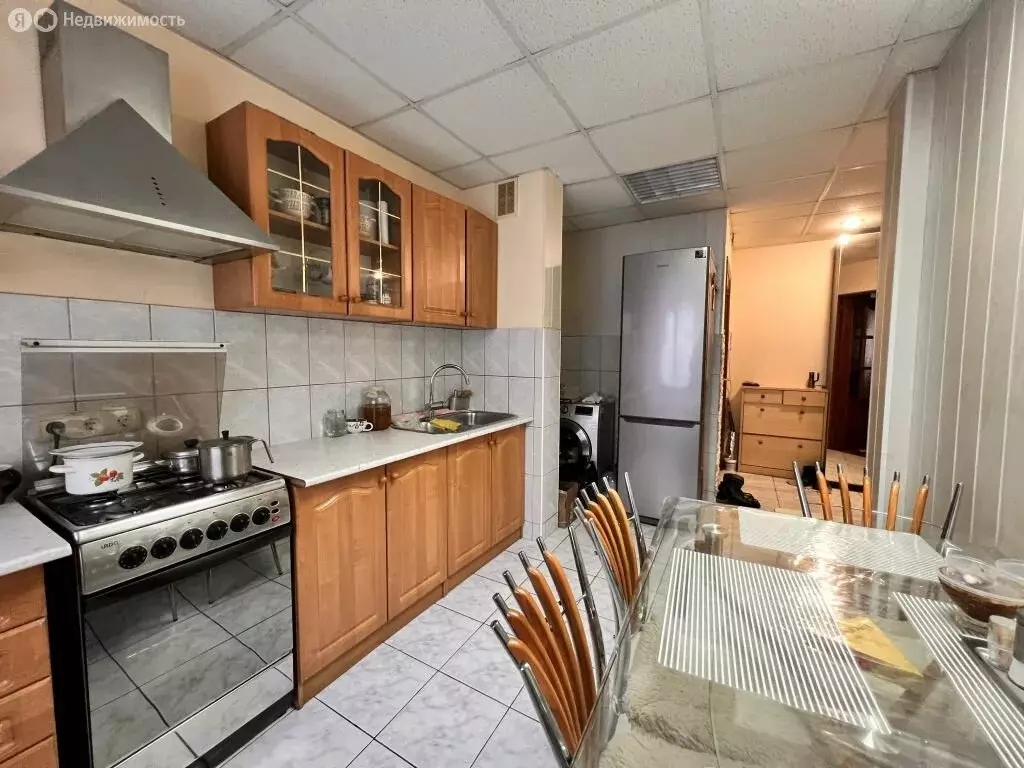 3-комнатная квартира: Новомосковск, улица Генерала Белова, 6 (63 м) - Фото 1