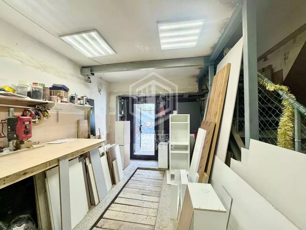 Гараж в Крым, Ялта ул. Суворовская, 21А (84 м) - Фото 2