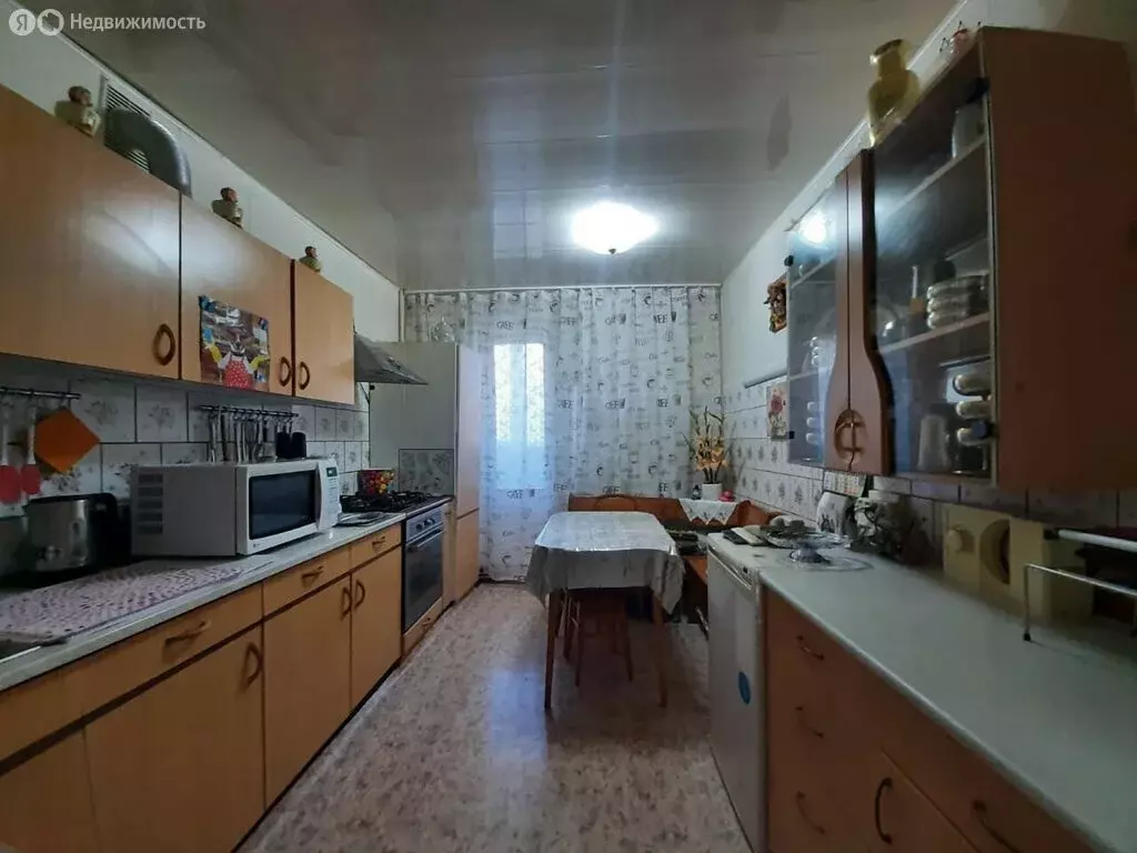 3-комнатная квартира: посёлок городского типа Джубга, Новороссийское ... - Фото 1