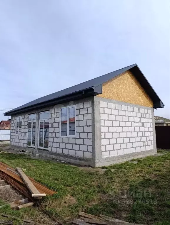 Дом в Севастополь с. Осипенко, ул. Красноярская, 23 (65 м) - Фото 1