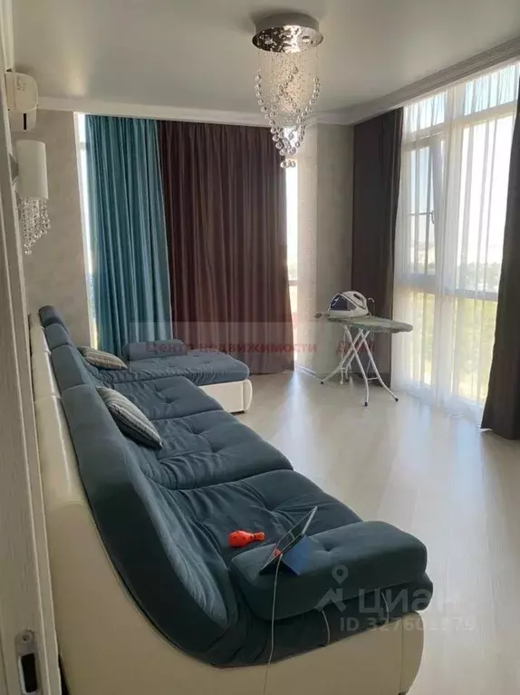 3-к кв. Белгородская область, Белгород Академическая ул., 23а (115.0 ... - Фото 1