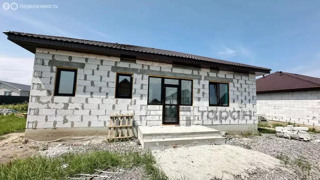 Дом в Челябинская область, Красноармейский округ, деревня Круглое, ... - Фото 0