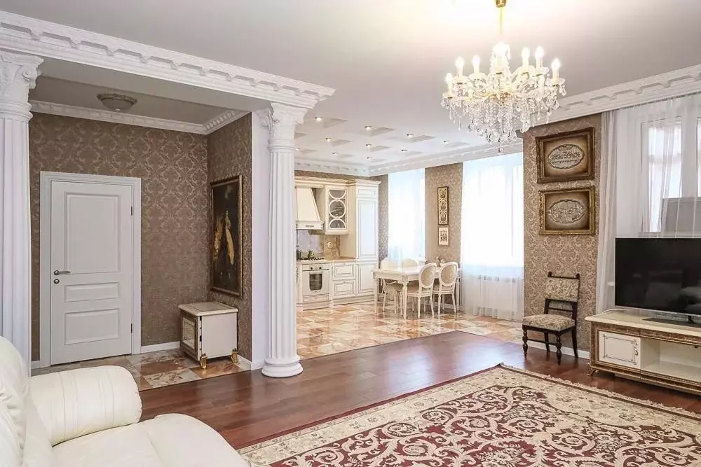 3-к кв. Омская область, Омск ул. Булгакова, 2 (110.0 м) - Фото 1