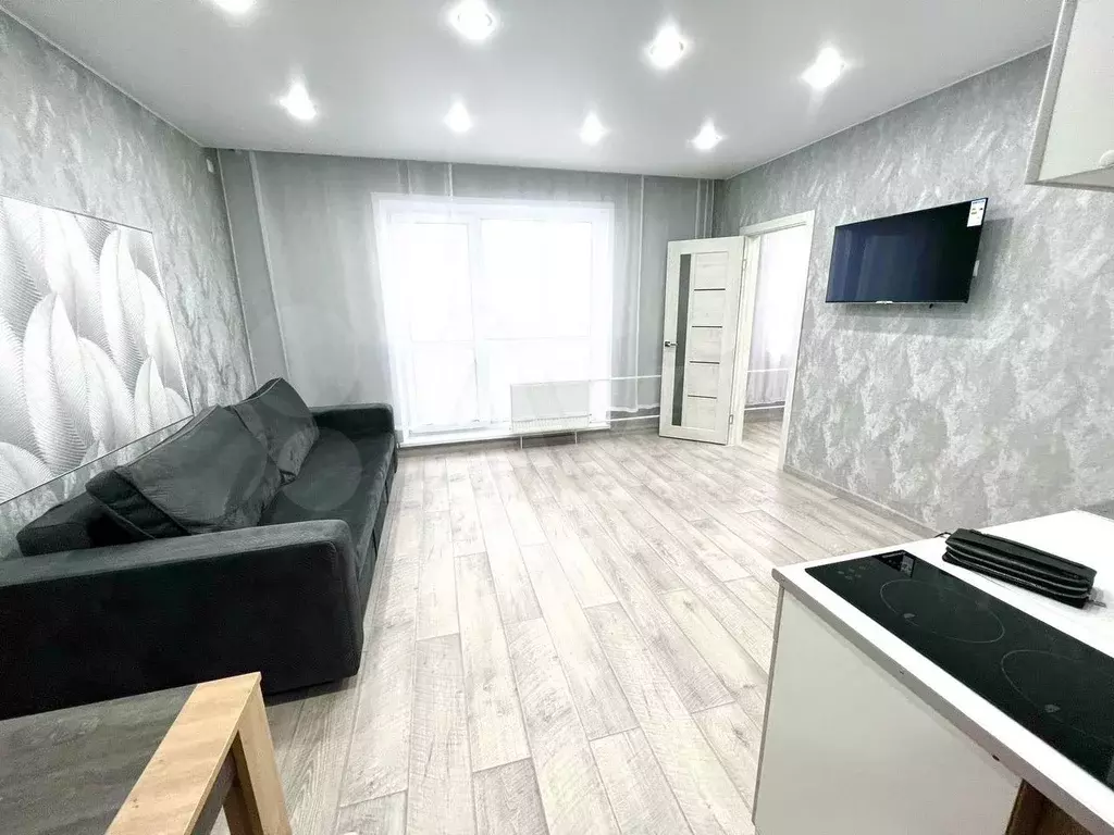 2-к. квартира, 43 м, 9/10 эт. - Фото 1