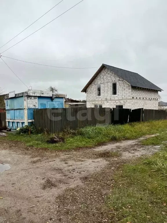 Дом в Брянская область, Дятьковский район, Большежуковское с/пос, д. ... - Фото 1