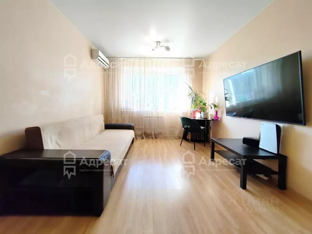 1-к кв. Волгоградская область, Волгоград ул. Базарова, 2 (39.1 м) - Фото 1