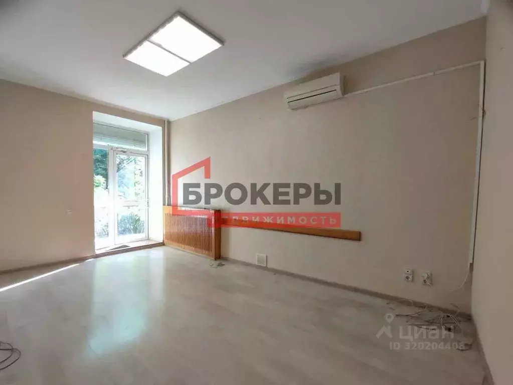Помещение свободного назначения в Севастополь ул. Большая Морская, 3 ... - Фото 1