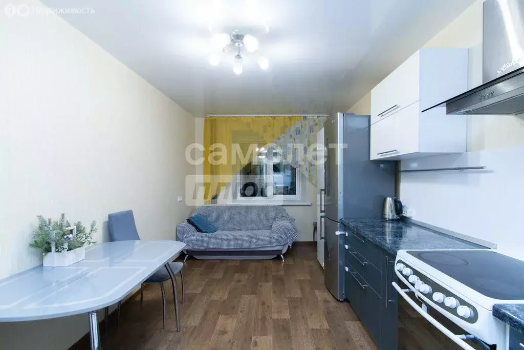 1-комнатная квартира: Томск, улица Ивана Черных, 75 (51.6 м) - Фото 2