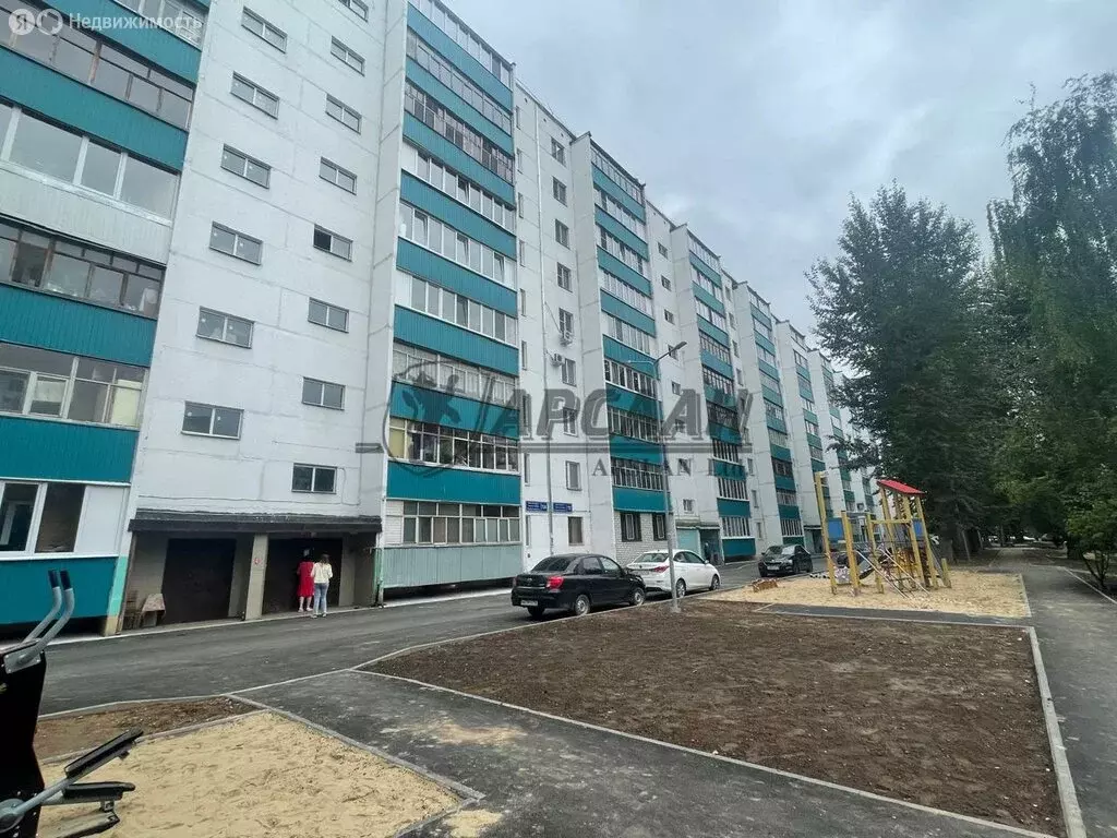 3-комнатная квартира: Казань, проспект Победы, 72 (63.5 м) - Фото 1