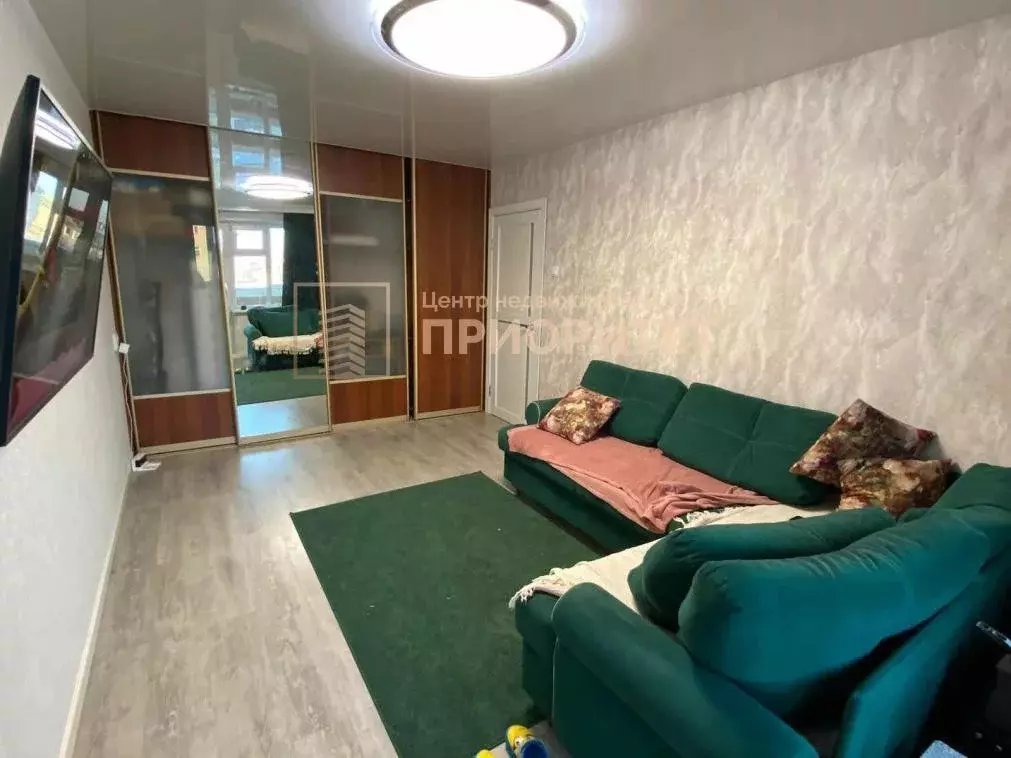 Квартира, 3 комнаты, 61.5 м - Фото 0