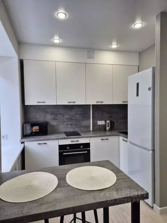 Студия Пермский край, Пермь ул. Пушкина, 35 (35.0 м) - Фото 1