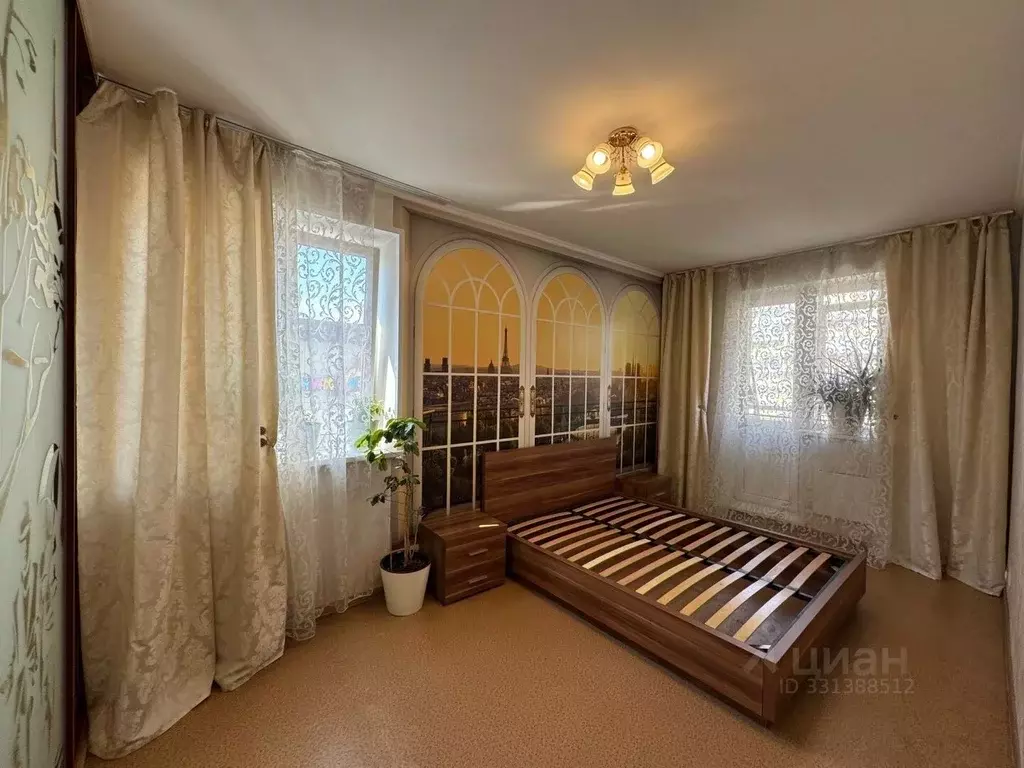 2-к кв. Хакасия, Абакан ул. Кирова, 105 (56.2 м) - Фото 1