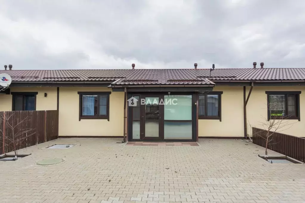 Таунхаус в Карелия, Прионежский муниципальный район, Шуйское с/пос, д. ... - Фото 1