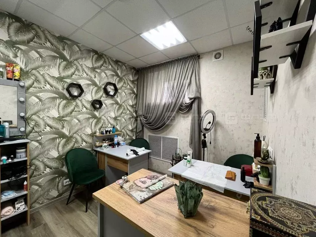 Помещение свободного назначения в Татарстан, Казань ул. Сафьян, 8 (25 ... - Фото 1