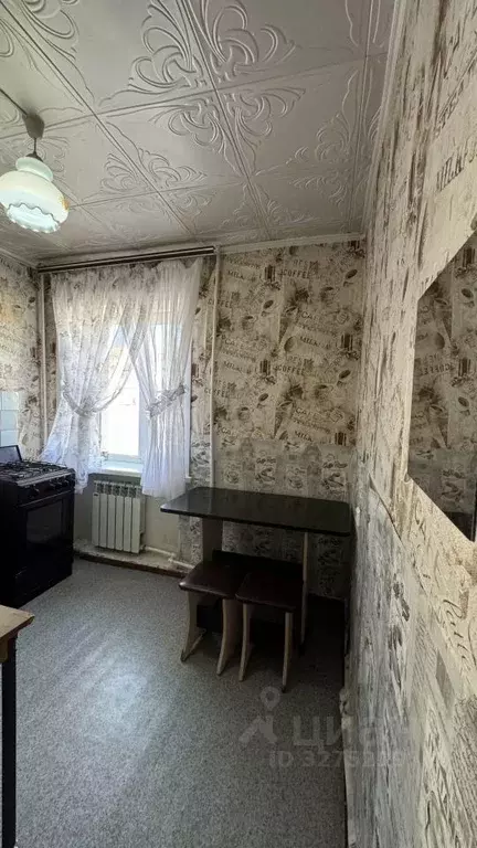 1-к кв. Астраханская область, с. Икряное ул. Советская, 40 (29.6 м) - Фото 2