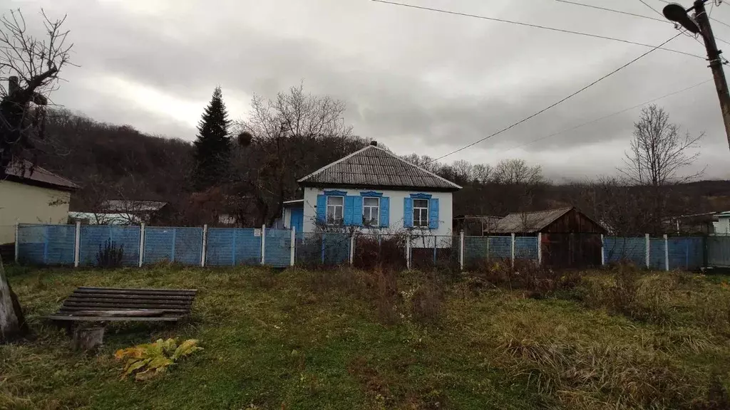 Дом в Краснодарский край, Мостовский район, Псебай пгт Дубовая ул., 12 ... - Фото 1