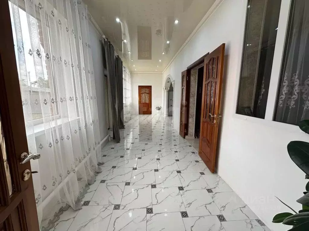 Дом в Ингушетия, Назрановский район, с. Плиево ул. П. Плиева (130 м) - Фото 1