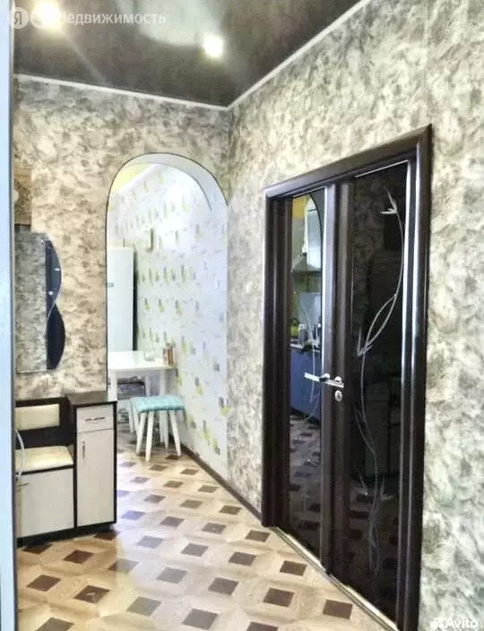 3-комнатная квартира: Астрахань, улица Власова, 4 (59.2 м) - Фото 1