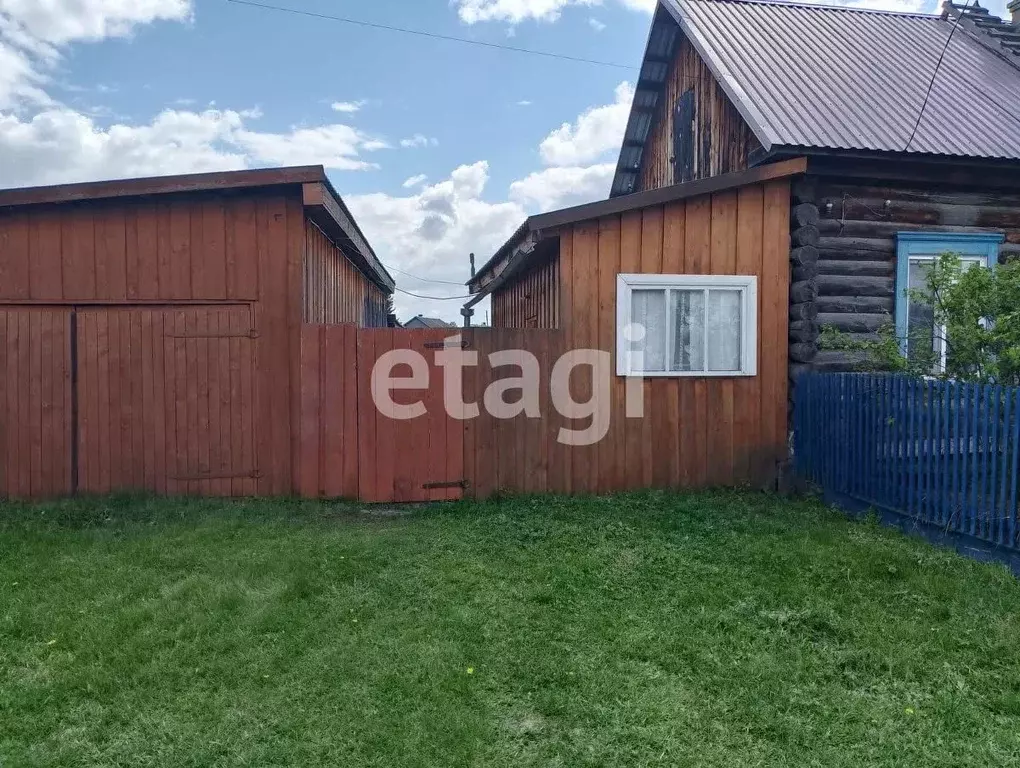 Дом в Красноярский край, с. Казачинское ул. Лыкова, 23 (22 м) - Фото 1