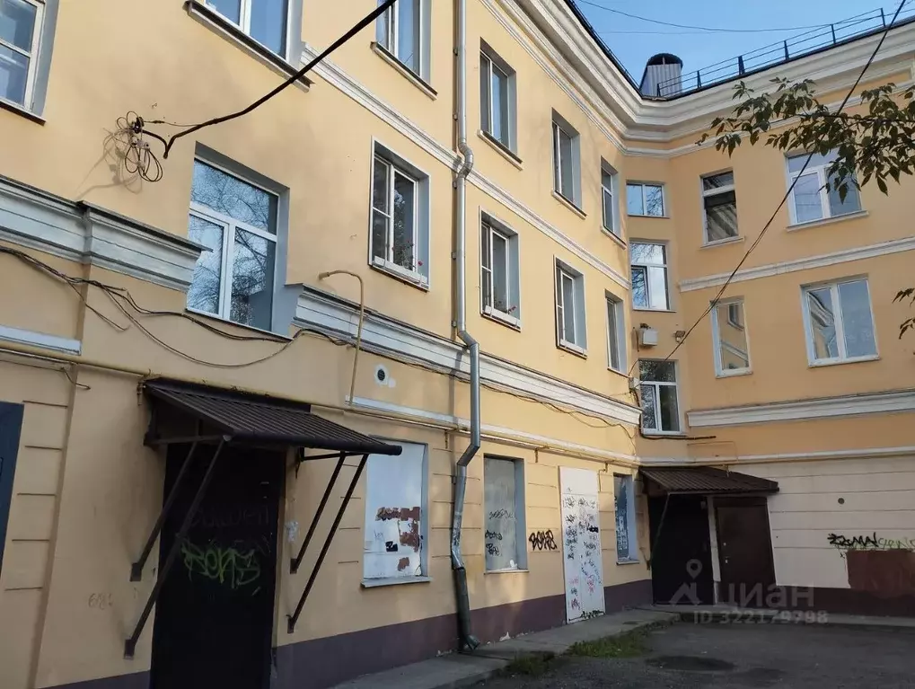 3-к кв. Свердловская область, Нижний Тагил ул. Фрунзе, 42 (57.4 м) - Фото 0