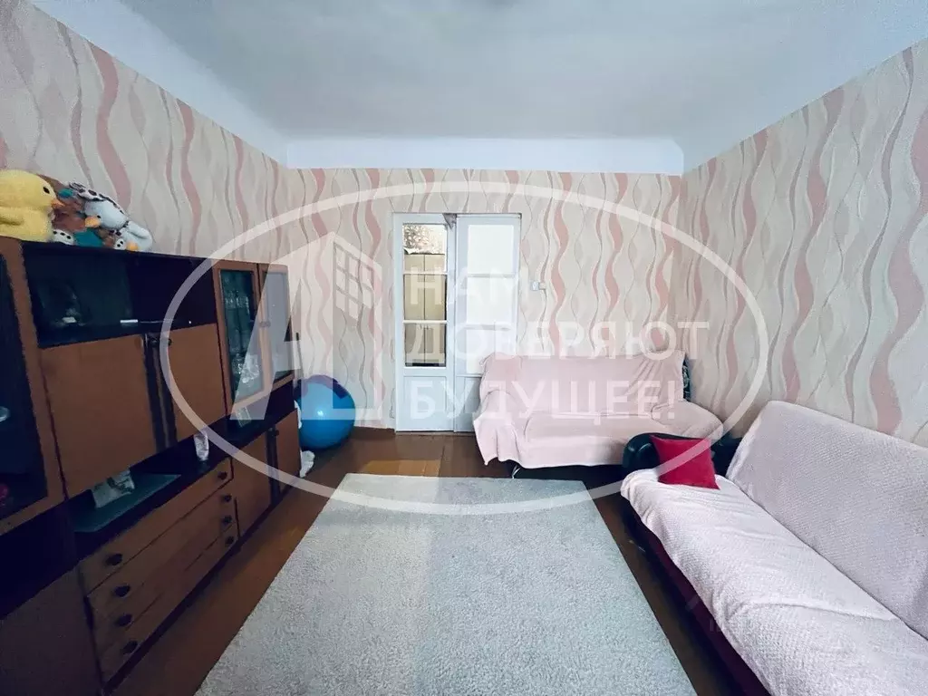 2-к кв. Пермский край, Чусовой ул. Матросова, 13 (57.8 м) - Фото 2