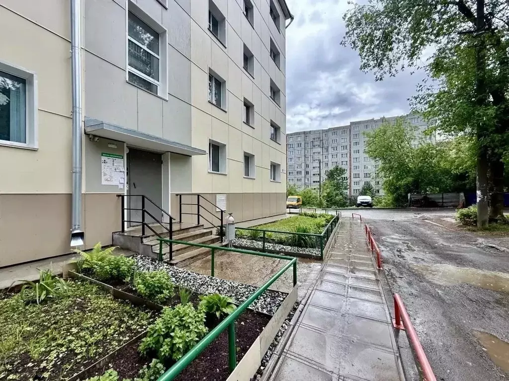 Студия Кировская область, Киров ул. Орджоникидзе, 10 (24.8 м) - Фото 1