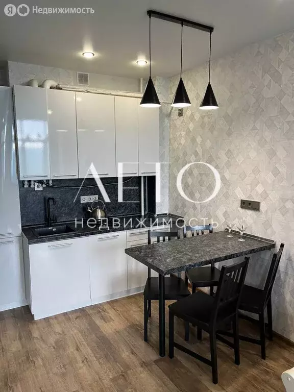 Квартира-студия: Сочи, Водораздельная улица, 16 (32 м) - Фото 1