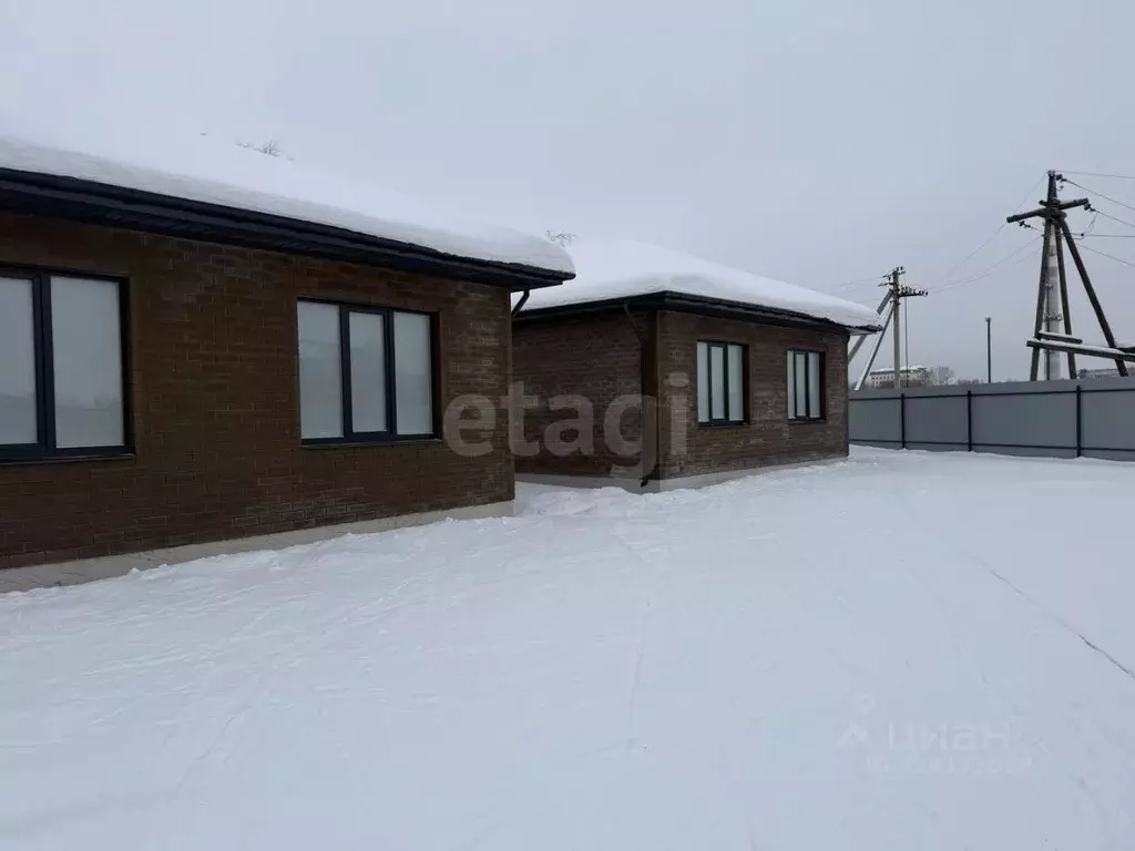 Дом в Саратовская область, Энгельс Трембицкая ул., 2 (75 м) - Фото 2