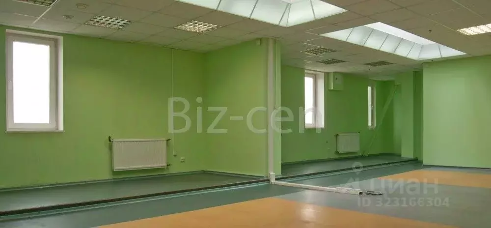 Офис в Санкт-Петербург Кантемировская ул., 12 (90 м) - Фото 1