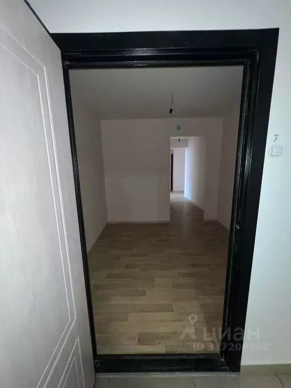 3-к кв. Челябинская область, Челябинск ул. Маршала Чуйкова, 5 (85.0 м) - Фото 2