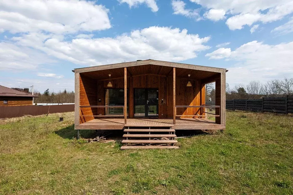 Дом в Воронежская область, Рамонский район, Карачунское с/пос, с. ... - Фото 2