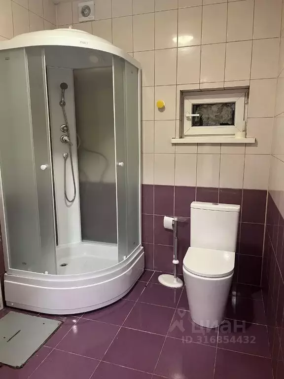 Коттедж в Московская область, Химки Сходня мкр, ул. Горького, 13А (85 ... - Фото 0