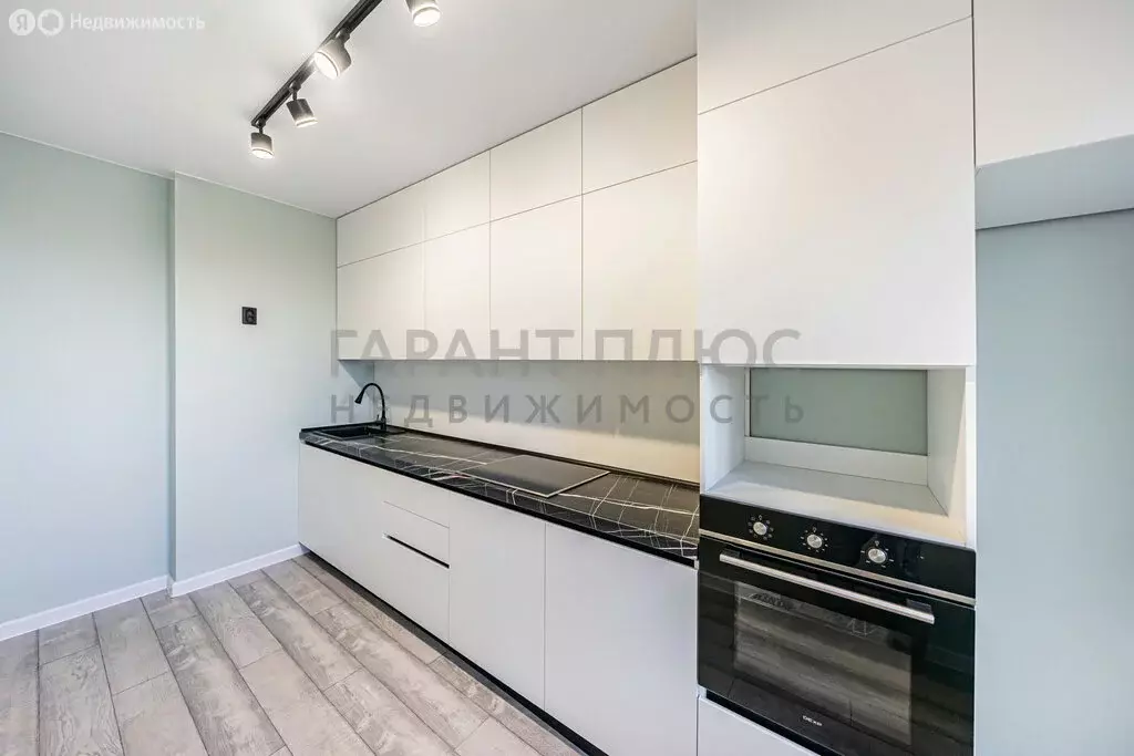 2-комнатная квартира: Липецк, улица И.В. Свиридова, 24к2 (52 м) - Фото 1