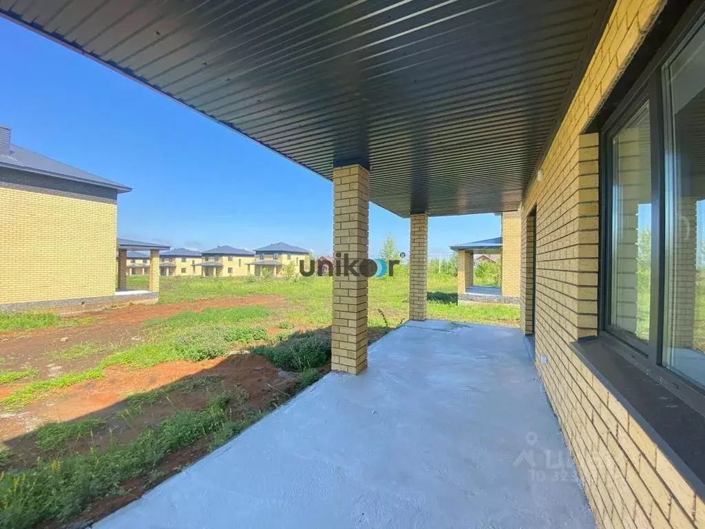 Дом в Башкортостан, Уфимский район, Дмитриевский сельсовет, д. ... - Фото 1