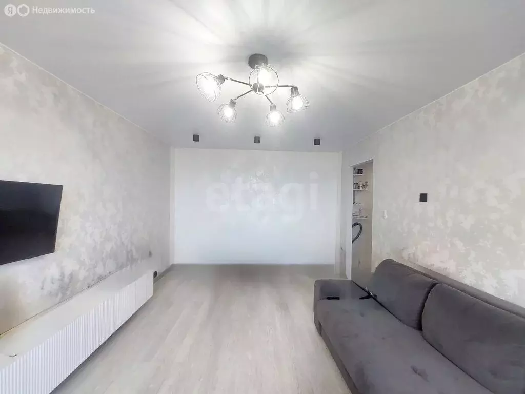 2-комнатная квартира: Сыктывкар, улица Морозова, 115 (46.1 м) - Фото 2