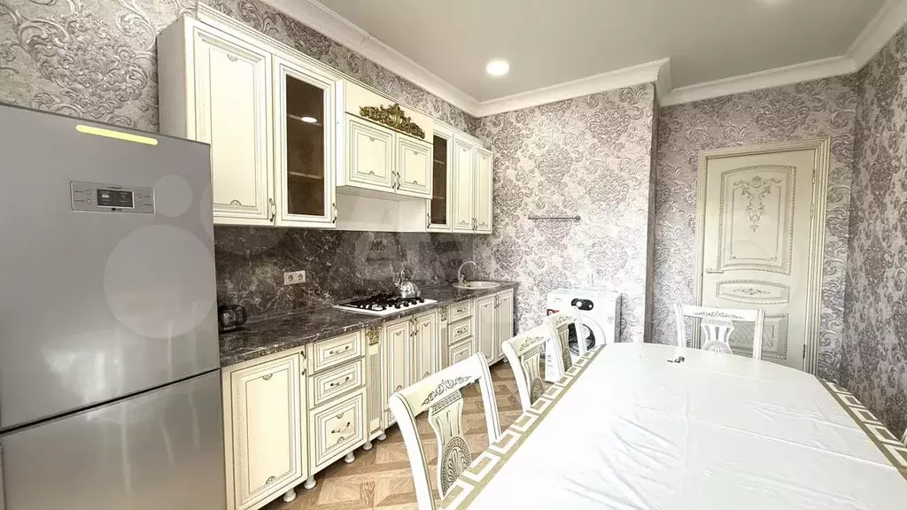 2-к. квартира, 75 м, 7/9 эт. - Фото 0