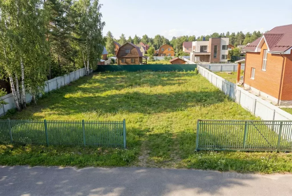 Участок в Московская область, Домодедово городской округ, д. ... - Фото 1