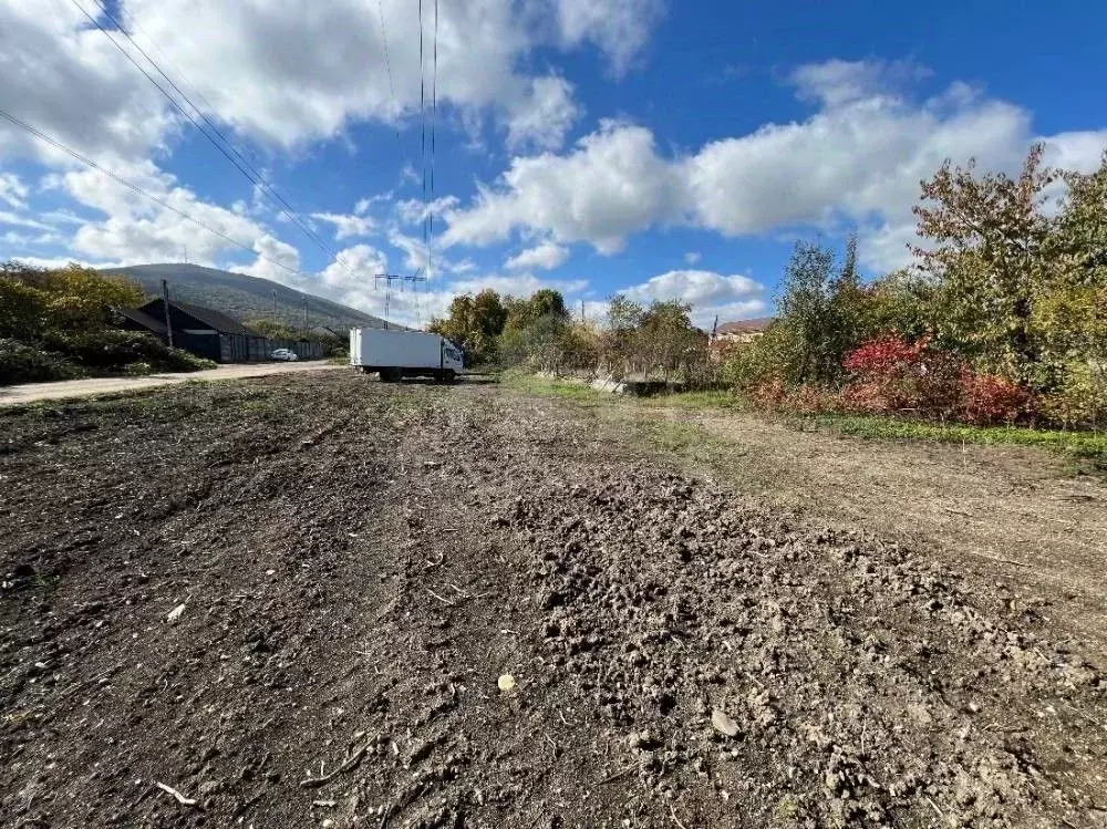 Участок в Ставропольский край, Железноводск городской округ, пос. ... - Фото 1