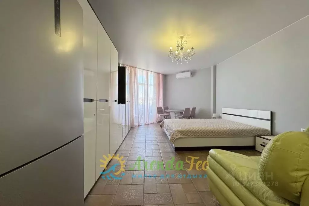 1-к кв. Крым, Феодосия наб. Черноморская, 1Е (30.0 м) - Фото 1