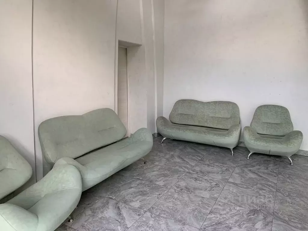 3-к кв. Санкт-Петербург ул. Ленсовета, 87к3 (168.0 м) - Фото 1