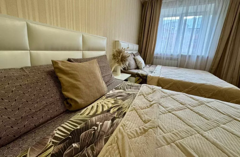 2-к кв. Алтайский край, Барнаул Балтийская ул., 19 (65.0 м) - Фото 1